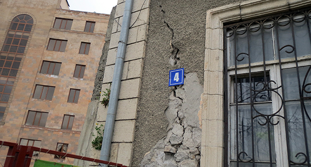 Стена здания Государственного историко-краеведческого музея Нагорного Карабаха в
Степанакерте. Фото Алвард Григорян для "Кавказского узла"