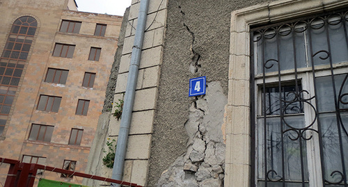 Стена здания Государственного историко-краеведческого музея Нагорного Карабаха в
Степанакерте. Фото Алвард Григорян для "Кавказского узла"