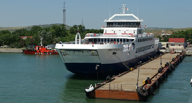 Паром Керченской переправы. Фото Нины Тумановой для "Кавказского узла"