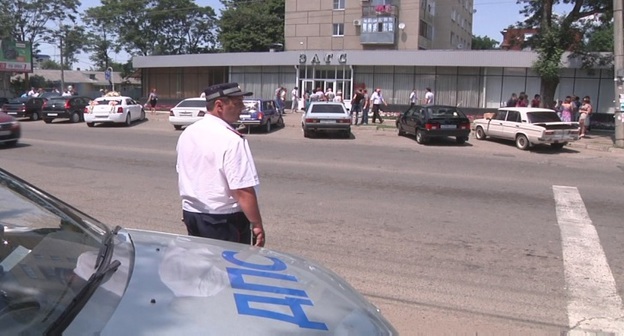 В созданную МВД по Адыгее спецгруппу включены представители полиции по охране общественного порядка и Госавтоинспекции. Фото: сайт МВД по Адыгее, https://01.mvd.ru/news/item/208112/