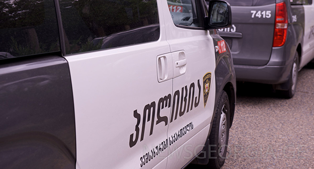 Автомобиль полиции в Грузии. Фото:  http://www.newsgeorgia.ge/politsiya-rassleduet-delo-o-rasprave-nad-temnokozhimi-v-tbilisi/