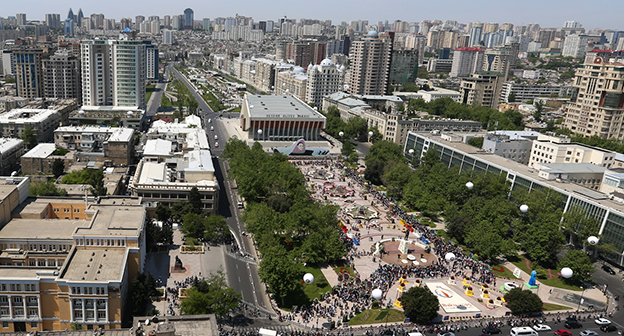 Баку в день Праздника цветов, май 2015. Фото Азиза Каримова для "Кавказского узла"