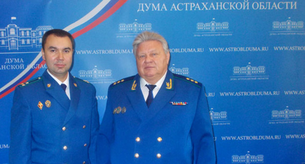 Прокурор Астраханской области Александр Лычагин (слева) и заместитель генерального прокурора России Сергей Воробьев. Фото Елены Гребенюк для "Кавказского узла"