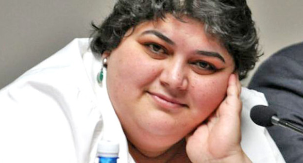 Хадиджа Исмайлова. Фото http://amnesty.org.ru/ru/2014-12-08-izmailova/
