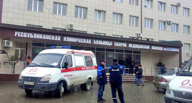 Республиканская клиническая больница. Фото http://www.bsmpgrozny.ru/