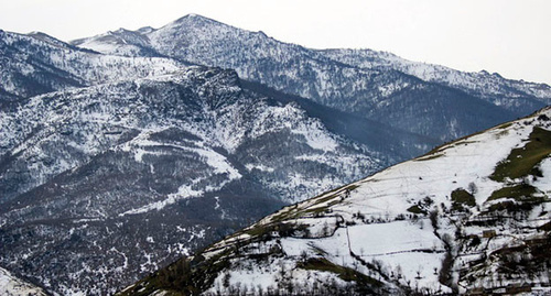 Окресности Ярбымлы, Азербайджан. Фото: http://news.day.az/gallery/557369/4338457.html Окресности Ярбымлы, Азербайджан. Фото: http://news.day.az/gallery/557369/4338457.html