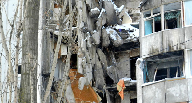 Разрушенный дом №47 по улице Космонавтов в Волгограде. Январь 2016 г. Фото Татьяны Филимоновой для "Кавказского узла"