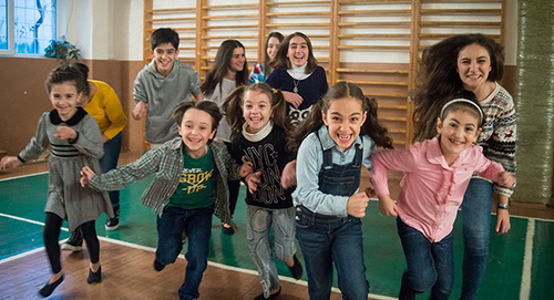 Школьники в Армении. Фото: © Sputnik/ Асатур Есаянц, http://www.sputnikarmenia.ru/docs/about/terms_of_use.html