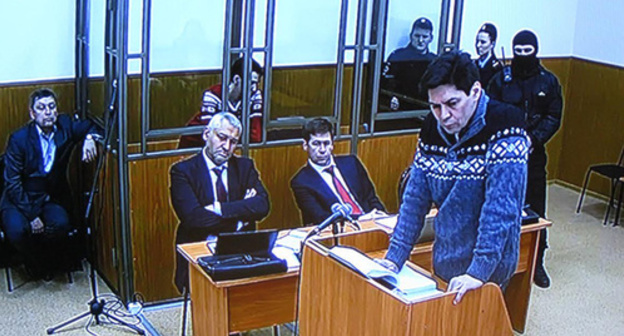 Допрос Андрея Иванова - свидетеля защиты по делу Надежды Савченко в Донецком городском суде, 21 января 2016 года, кадр с монитора видеотрансляции. Фото Константина Волгина для "Кавказского узла"   