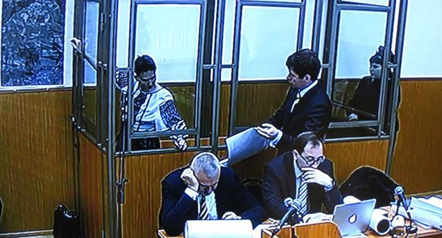 Допрос Надежды Савченко в Донецком городском суде, 1 февраля 2016 года. Кадр с монитора видеотрансляции. Фото Константина Волгина для "Кавказского узла"