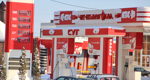 АЗС. Чечня. Фото Магомеда Магомедова для "Кавказского узла"