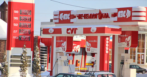 АЗС. Чечня. Фото Магомеда Магомедова для "Кавказского узла"