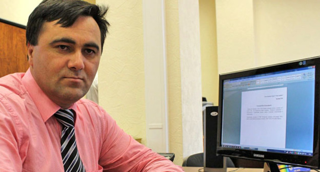 Координатор регионального исполкома Общероссийского народного фронта (ОНФ) в Дагестане Руслан Гереев. Фото: Федеральная лезгинская национально-культурная автономия http://flnka.ru/aktualnoe/3986-kadry-reshayut-vse.html