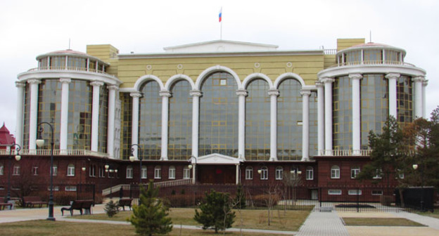 Здание суда Астраханской области. Фото Вячеслава Ященко для "Кавказского узла"