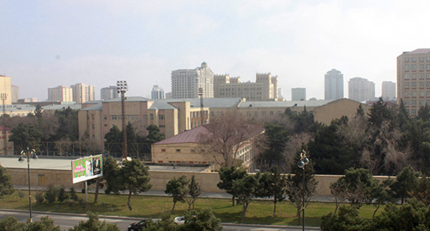 Солнечная погода в Баку. Фото: © Sputnik/ Farid Babayev, http://ru.sputnik.az/life/20160318/404209653.html