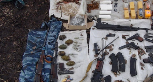 Боеприпасы. Фото: http://nac.gov.ru/kontrterroristicheskie-operacii/v-kbr-obnaruzhen-krupnyy-taynik-s-oruzhiem-i.html