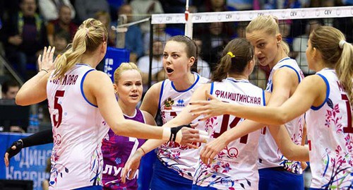 Волейболистки. Фото: http://www.volley.ru/albums/681/ Волейболистки. Фото: http://www.volley.ru/albums/681/