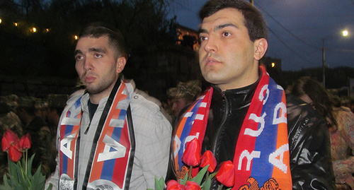 "Шествие молчания" завершилось в Ереване 10.04.2016. Фото Тиграна Петросяна для "Кавказского узла" "Шествие молчания" завершилось в Ереване 10.04.2016. Фото Тиграна Петросяна для "Кавказского узла"