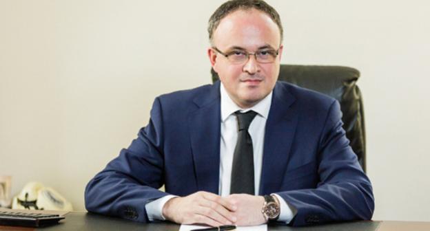 Астамур Тания.  Фото: http://presidentofabkhazia.org/administracija_presidenta/rukovoditel_ap_photo_biograph/