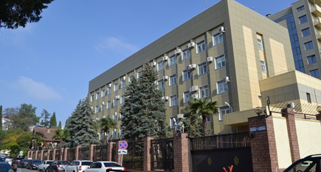 Здание УФСБ России по Краснодарскому краю в Сочи. Фото Светланы Кравченко для "Кавказского узла"