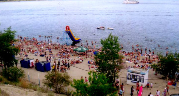 Пляж в Волгограде. Фото http://si34.ru/top-list-luchshix-plyazhej-volgograda/