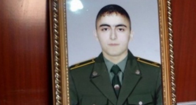 Фотография курсанта Военного института Айказа Барсегяна . Фото: http://www.pastinfo.am/ru/news/2015/10/27/Дело-об-убийстве-курсанта-Военного-института-Минобороны-Армении-Айказа-Барсегяна-направлено-в-суд/36416