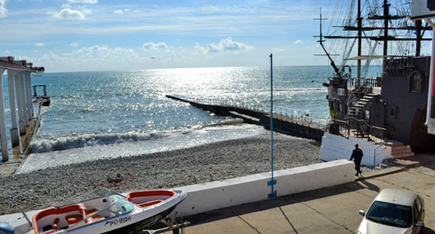 Пляж Сочи. Фото Светланы Кравченко для "Кавказского узла"