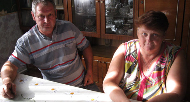 Андрей и Елена Бондаревы, участники шахтерской голодовки в Гуково. Ростовская область, 24 августа 2016 г. Фото Константина Волгина для "Кавказского узла"