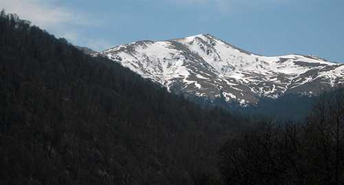 Гора Лалвар Лорийской области Армении.  Фото: http://newsarmenia.am/news/armenia/armyanskie-spasateli-pomogli-spustitsya-s-gory-chlenam-ekspeditsii-v-chisle-kotorykh-byl-inostranets/