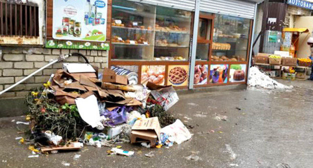 Мусор на улицах Махачкалы. Фото http://www.riadagestan.ru/