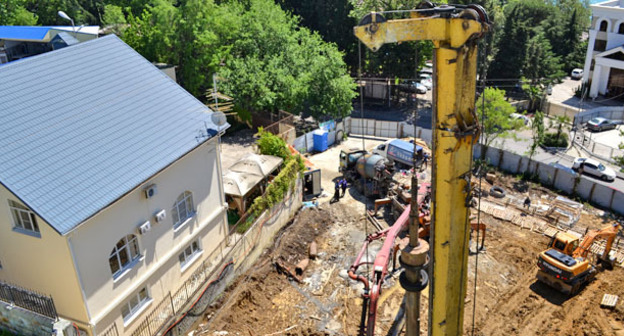 Строительство в Сочи. Фото Светланы Кравченко для "Кавказского узла"