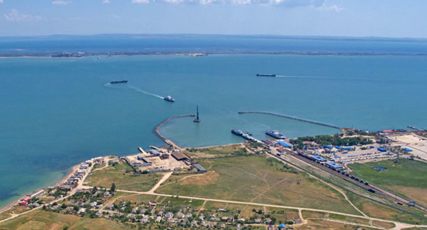 Керченская переправа. Фото: Solundir https://ru.wikipedia.org