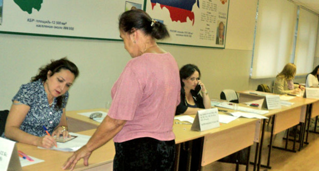 Выборы в Государственную Думу. Избирательный участок №130. Нальчик, 18 сентября 2016 г. Фото Людмилы Маратовой для "Кавказского узла"