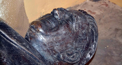 Фрагмент памятника Воронкову. Фото Светланы Кравчнеко для "Кавказского узла"