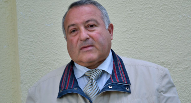 Директор автошколы Хачик Такмазян. Сочи, ноябрь 2016 г. Фото Светланы Кравченко для "Кавказского узла"