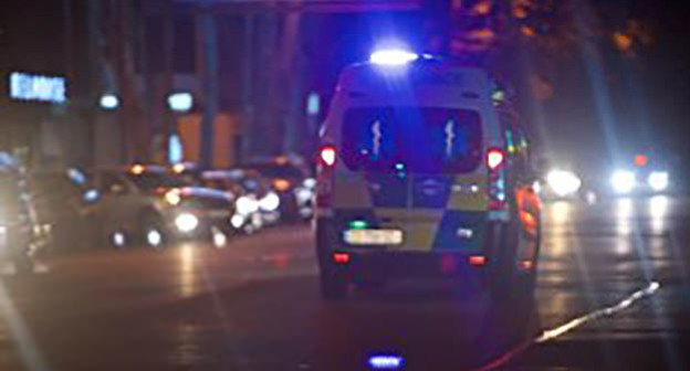 Скорая помощь в Тбилиси. Фото: © Sputnik / Alexander Imedashvili
e: http://sputnik-georgia.ru/incidents/20161113/233800267/Skoraja-i-dzhip-stolknulis-v-Tbilisi-est-postradavshie.html