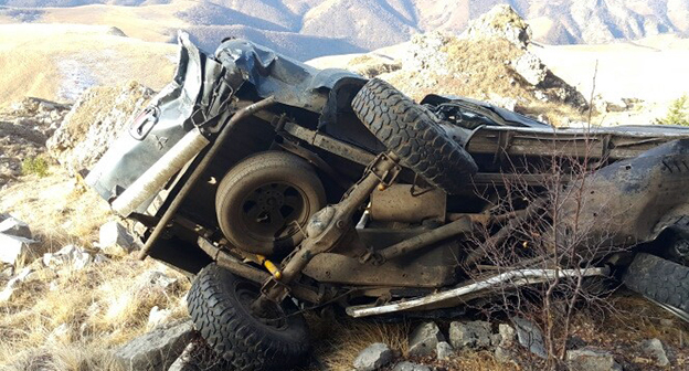 Автомобиль путешественника после аварии. Фото http://bloknot-voronezh.ru/news/izvestnyy-voronezhskiy-avtobloger-tragicheski-pogi-794771
