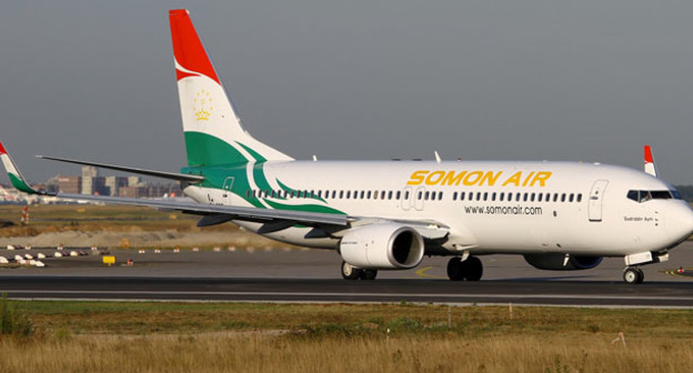 Самолет авиакомпании Somon Air. Фото: Konstantin von Wedelstaedt https://ru.wikipedia.org/