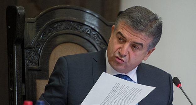 Премьер-министр Армении Карен Карапетян. Фото © Sputnik/ Asatur Yesayants
http://ru.armeniasputnik.am/armenia/20161124/5573841/premer-ministr-vstupaet-v-ryady-respublikanskoj-partii.html