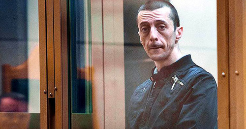 Хайсер Джемилев в зале суда. Фото http://allnews.com.ua/15532-rossiya-podtverdila-ukrainskoe-grazhdanstvo-syna-mustafy-dzhemileva