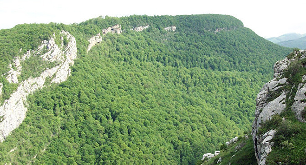 Окрестности Шуши, Карабах. Фото © Sputnik/ Arpi Beglaryan
 http://ru.armeniasputnik.am/karabah/20161122/5548175/stepanakert-zayavlyaet-o-40-narusheniyah-rezhima-peremiriya.html