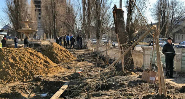 Строительство многоэтажного дома в районе улицы генерала Омарова. Махачкала, 12 декабря 2016 г. Фото Патимат Махмудовой для "Кавказского узла"