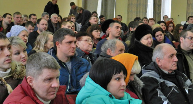 Собрание дольщиков. Волгоград, 20 декабря 2016 г. Фото Татьяны Филимоновой для "Кавказского узла"