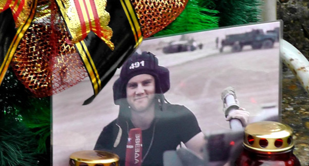 Фото погибшего в авиакатастрофе самолета Минобороны. Фото Анны Грицевич для "Кавказского узла"