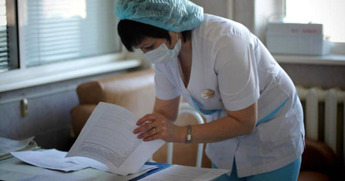 Медицинский работник. Фото Валентина Мищенко / Югополис