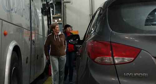 Пассажиры на борту Керченской переправы. Фото Нины Тумановой для "Кавказского узла"