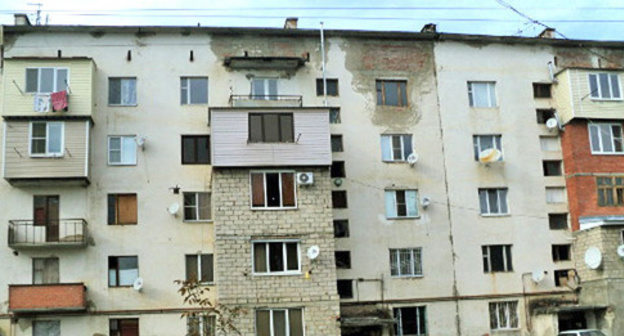Аварийный дом в поселке Адиюх. Нальчик, 2013 г. Фото Людмилы Маратовой для "Кавказского узла"
