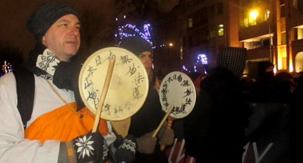 В шествии 19 января в Москве в память об убитых адвокате Станиславе Маркелове и журналистке "Новой газеты"  приняли участие более 500 человек. Фото  Карины Гаджиевой