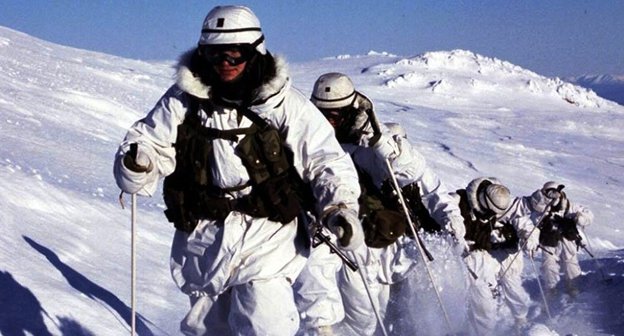 Подготовка снайперских пар из ЮВО проходит высоко в горах Армении
Фото пресс-служба ЮВО
https://ru.armeniasputnik.am/armenia/20170116/6078083/podgotovka-snajperskih-par-iz-yuvo-prohodit-vysoko-v-gorah-armenii.html