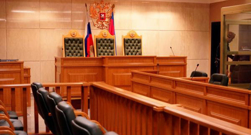 Зал судебных заседаний Фото Виктории Перевязко, «Кубань 24», http://kuban24.tv/item/astahov-predlojil-rassmatrivat-semeynyie-dela-kollegiey-prisyajnyih-131105